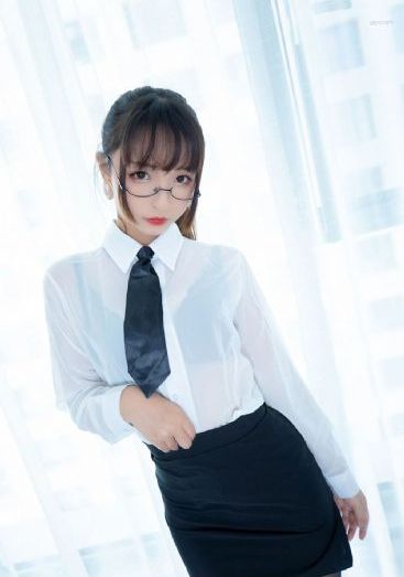 印度女人又粗又硬免费视频_BD在线手机播放